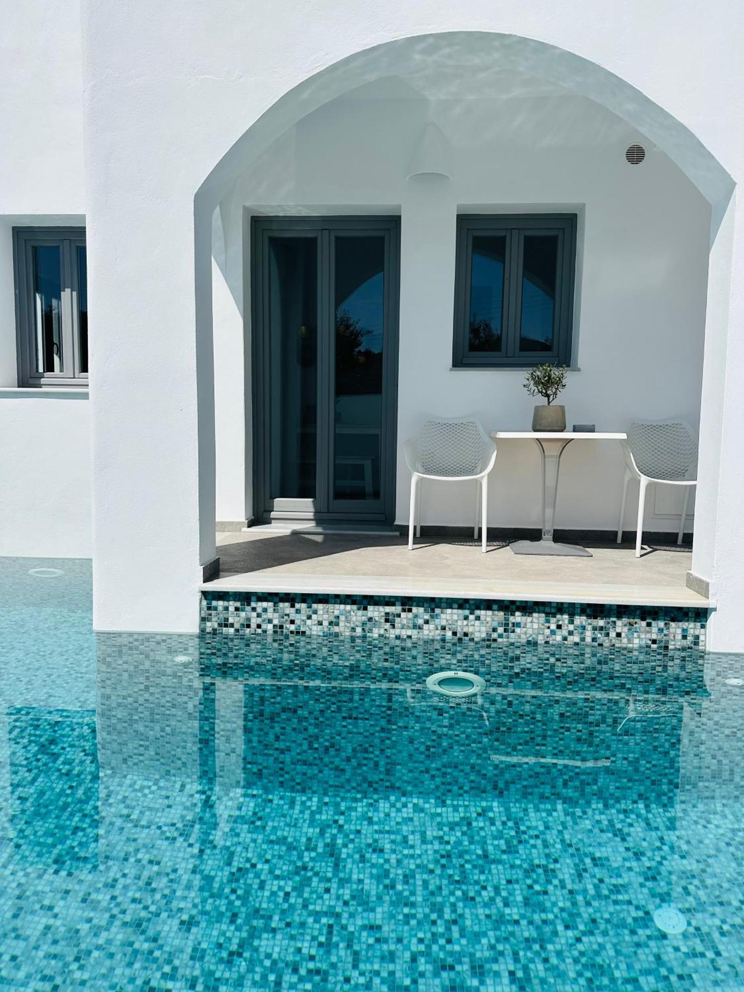 White Harmony Suites Megalochori  Dış mekan fotoğraf